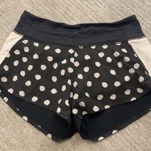 Outdoor Voices shorts
